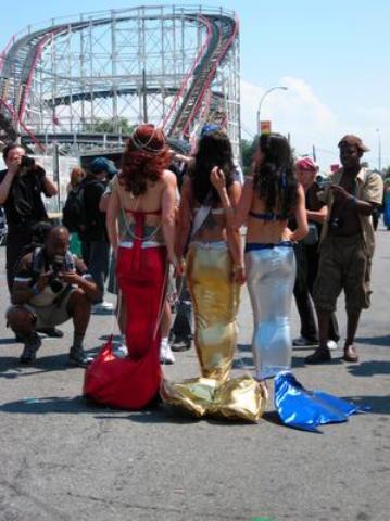 Coney Island Mermaid Parade1